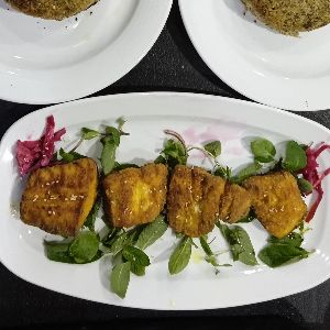 ماهی شیر دریایی هندیجان سرخ شده با ادویه جات مخصوص
