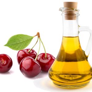 رفع تیرگی پوست
درمان التهاب
دارای ویتامین A و E
افزایش کلاژن پوست 
رفع خشکی پوست و اگزما
و...