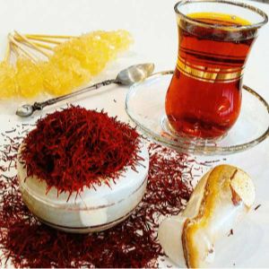 به همراه باقلوا و نبات مخصوص ۲نفر