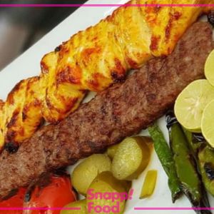 یک عدداوزون کباب کوبیده بعلاوه یک عدد اوزون کباب جوجه