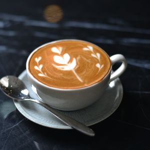 اسپرسو + شیرفوم + نارگیل فلیور