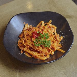 فتو چینی , سس اربیتا , قارچ , سینه مرغ مرینیت شده