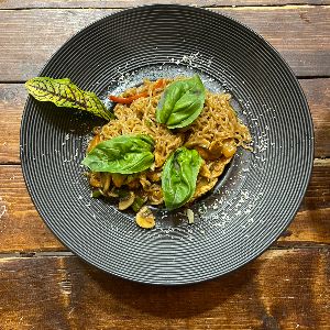 100گرم مرغ ژولین دلمه رنگی نودل