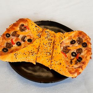 نان مخصوص یونانی،مخلوط ژامبون،قارچ،پنیر موزارلا