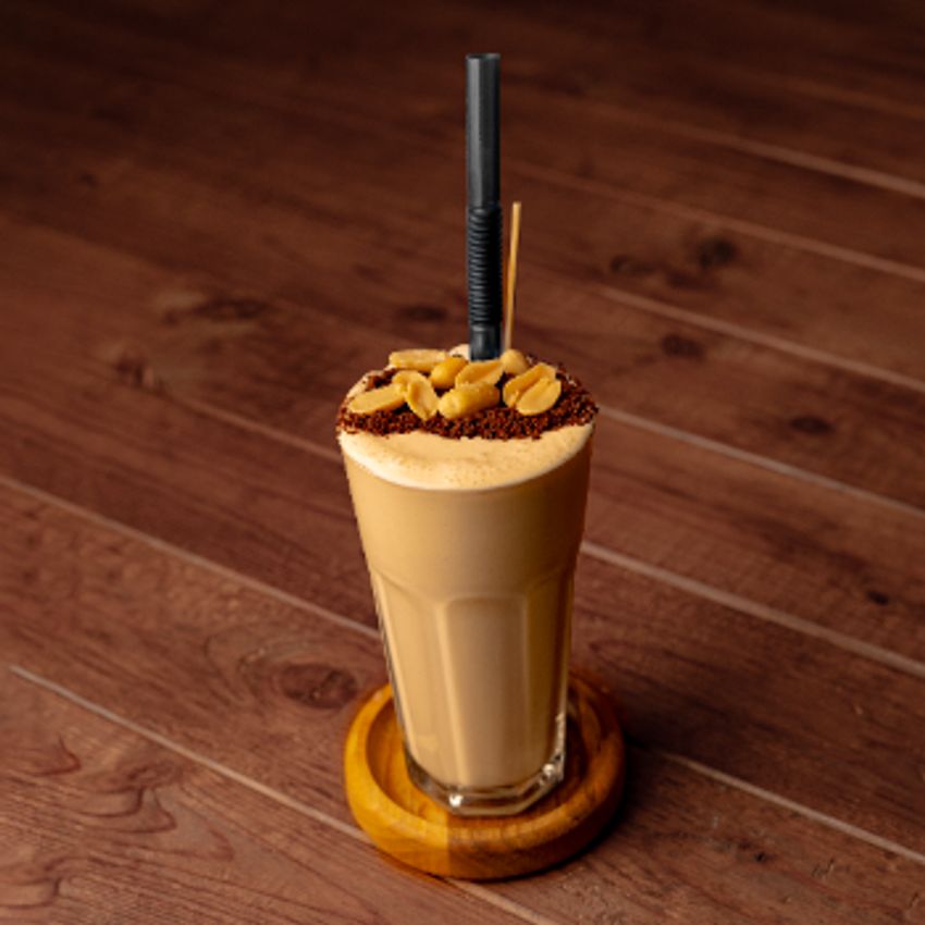 بستنی وانیل-کره بادام زمینی-شیر