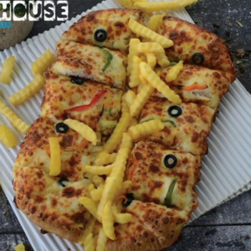 مرغ تفت-ژامبو مرغ-ژامبون گوشت-پنیر-فلفل دلمه-زیتون-سیب خلالی-سس