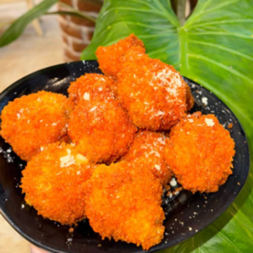 (250گرم قارچ،سس مخصوص)