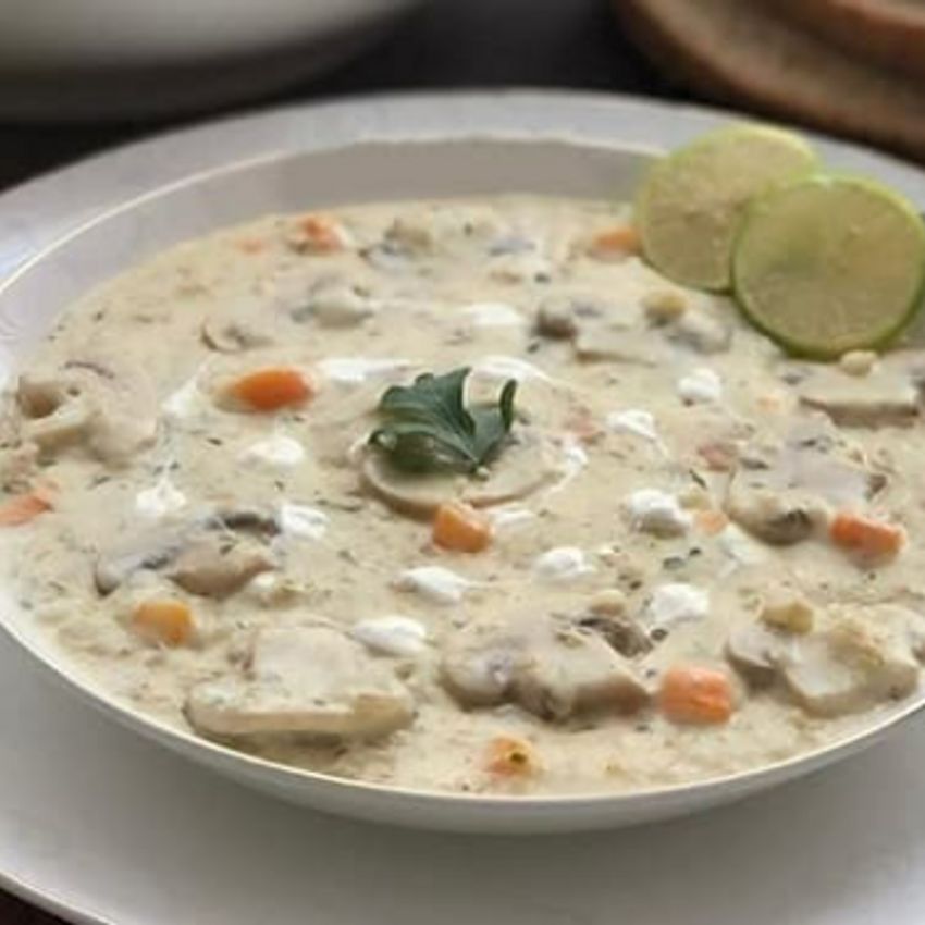 10 % مالیات بر ارزش افزوده جداگانه محاسبه میگردد