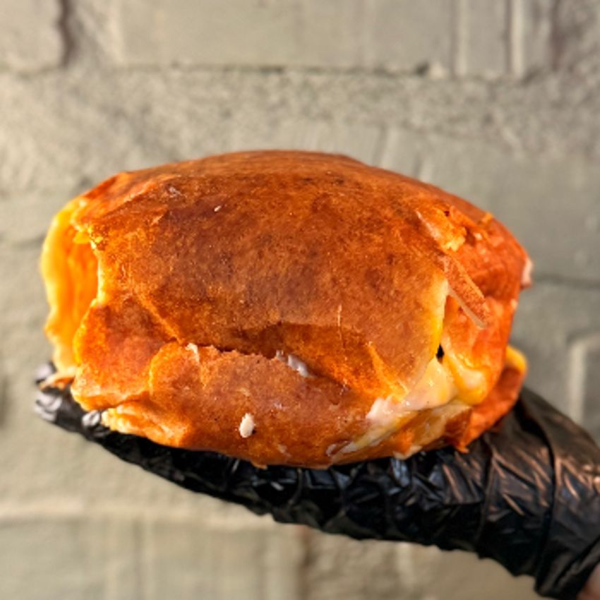 برگر دستی ذغالی۲عدد،رول پروسس،گودا،مخلفات