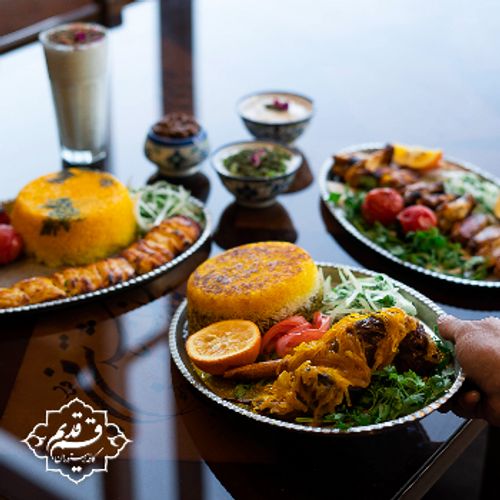 مجموعه غذایی قم قدیم - سافت منو
