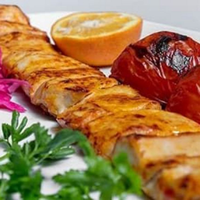 270 گرم سینه مرغ طعم دار شده همراه دورچین روز