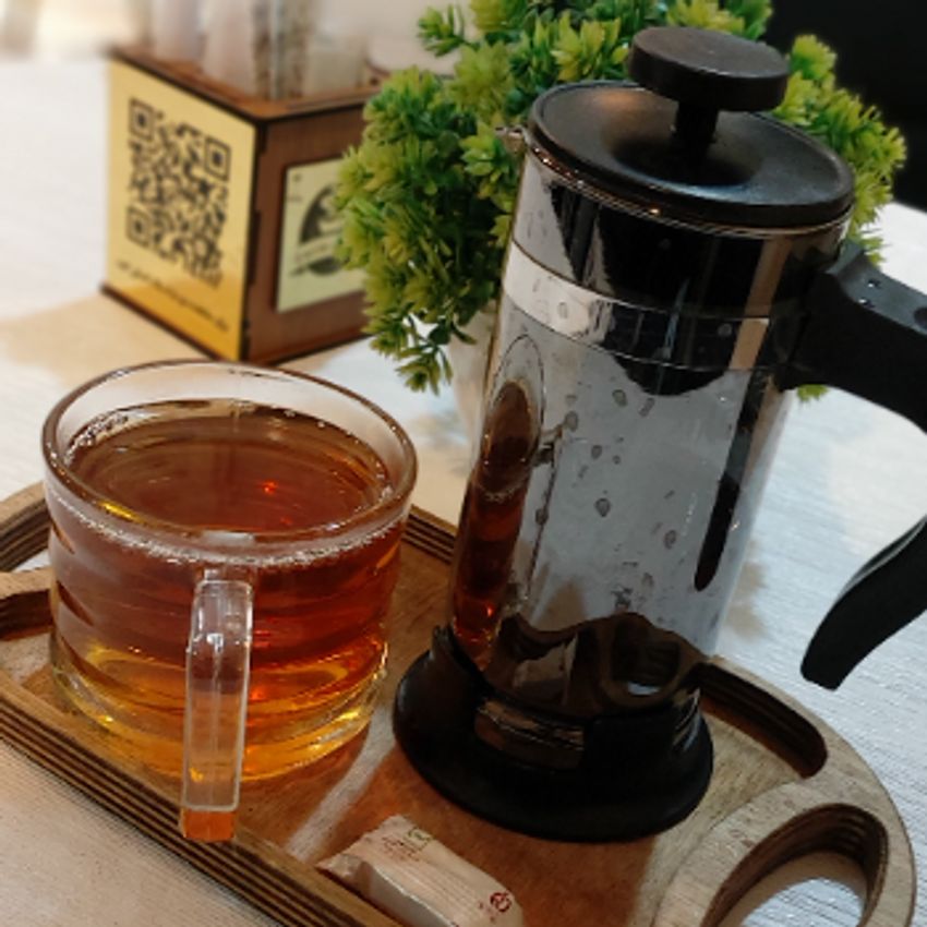 این چای خنکشم میچسبه
