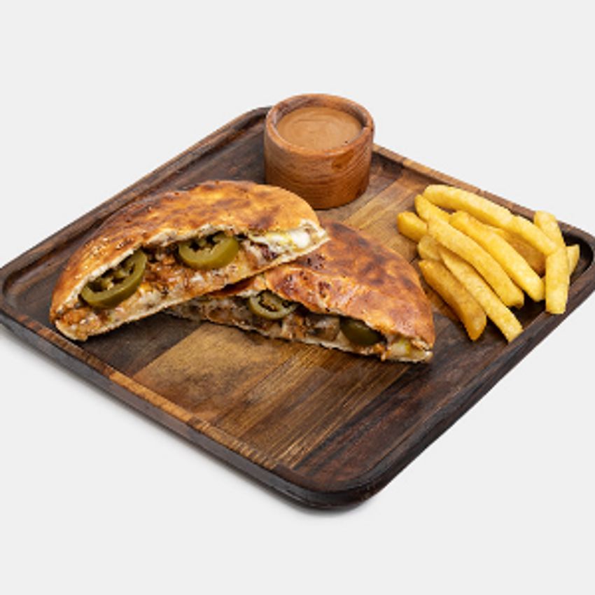 برگر گوشت+خمیر مخصوص +سس مخصوص بوتو+سیب زمینی+فلفل هالو پینو