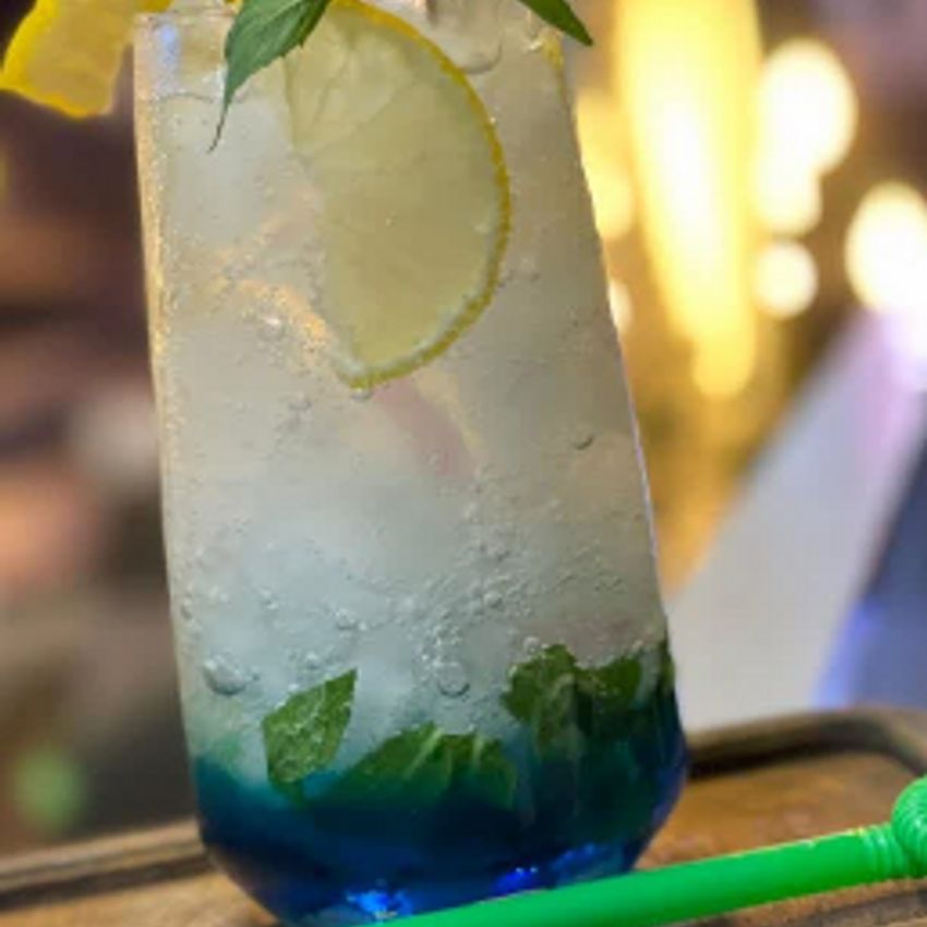 موهیتو لیمو وبلوکاراسائو......