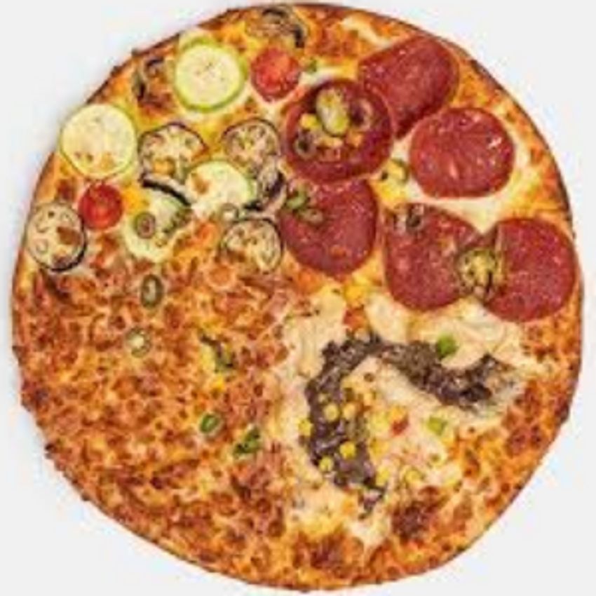 مرغ مزه دار شده .پپرونی.گوشت مزه دار شده.ژامبون گوشت ومرغ.قارچ .پنیر ترکیبی.سس مخصوص  