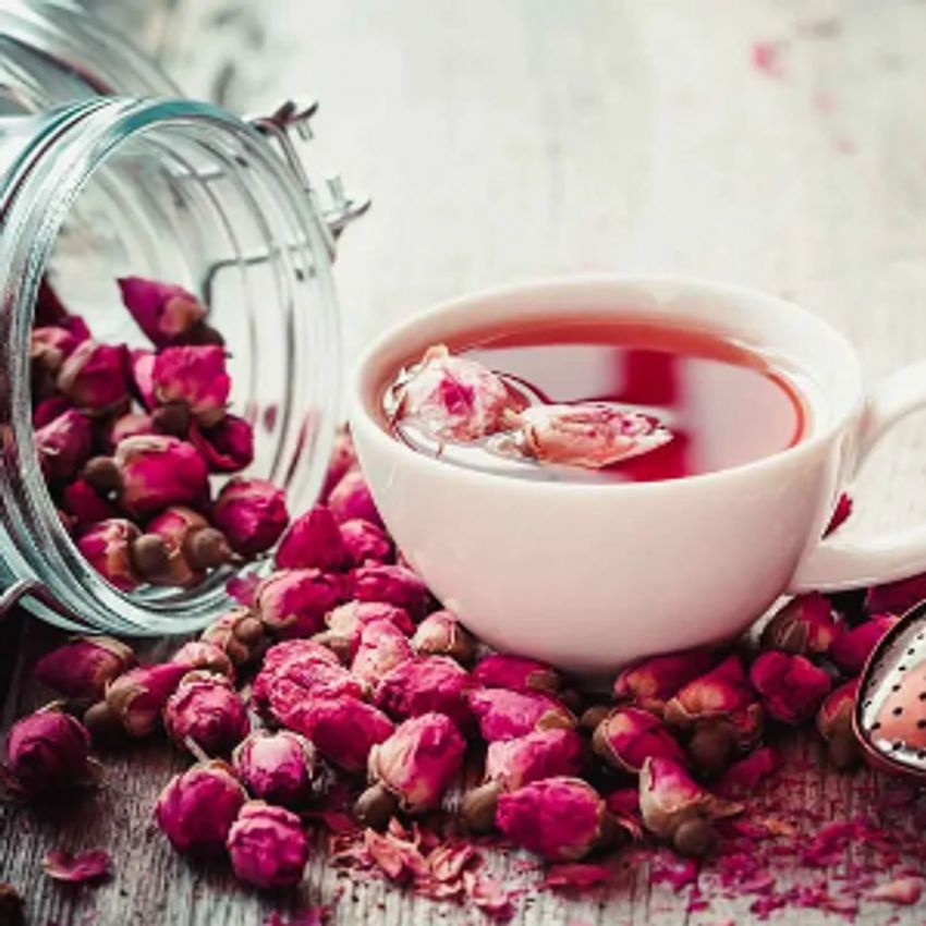 چای سیاه ، هل ، گل محمدی ، زعفران