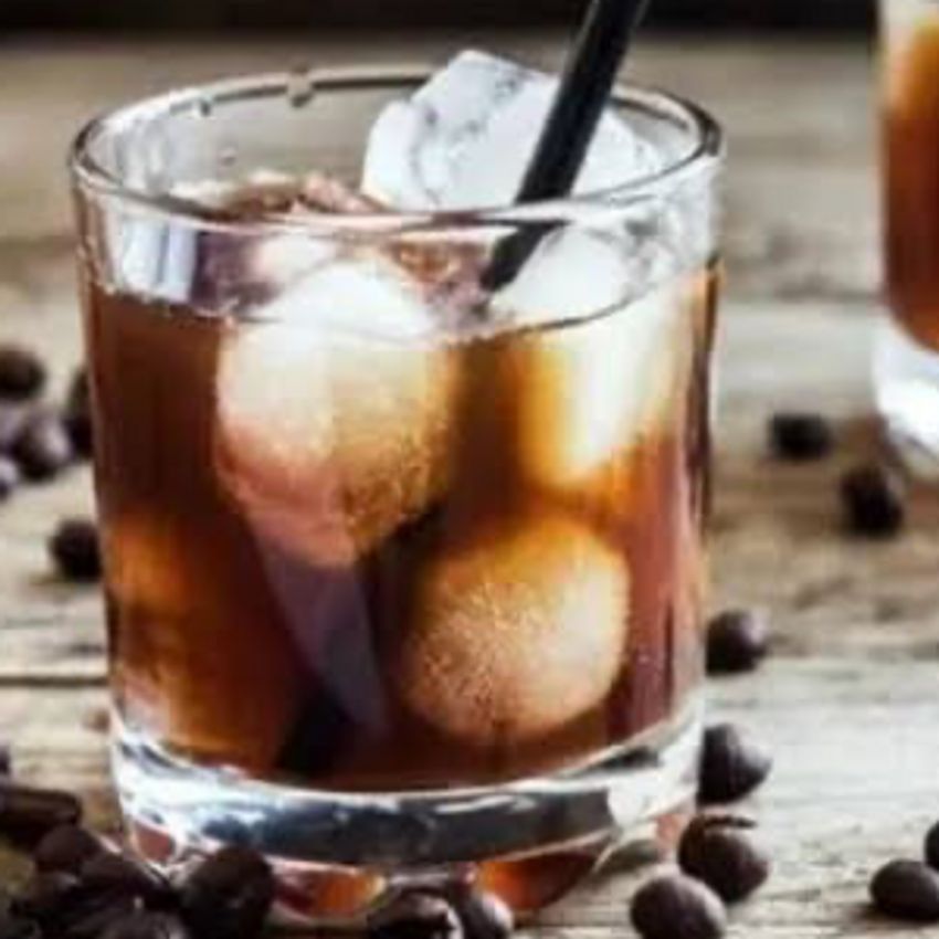ترکیب جذاب یخ و قهوه اسپرسو 