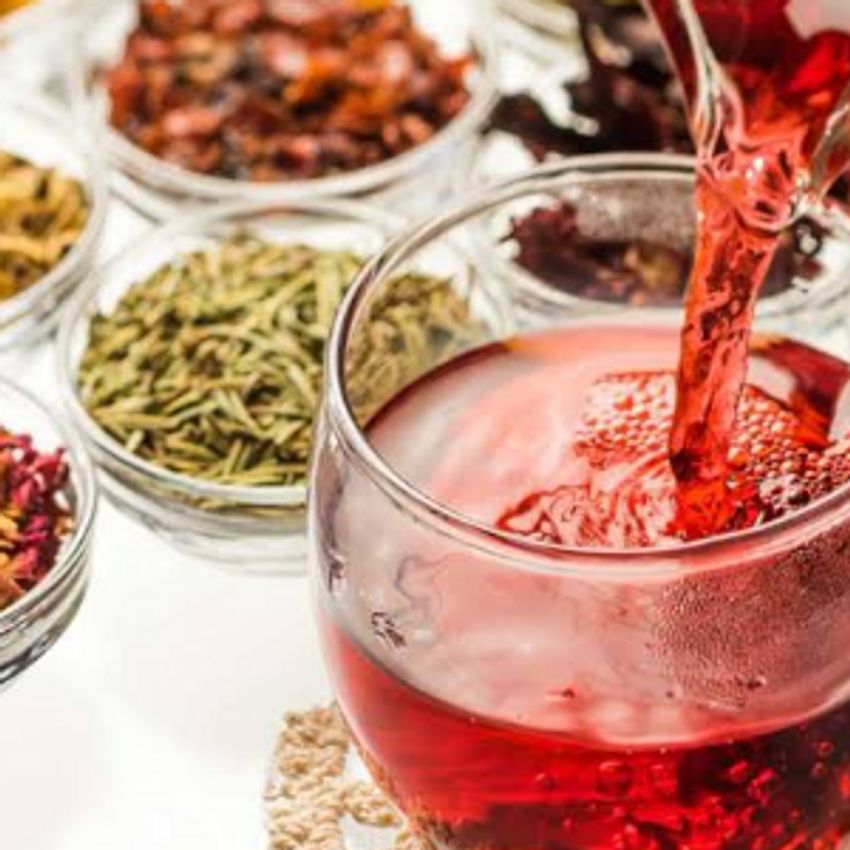 چای سبز ، گلابی ،رز زرد ، استوا